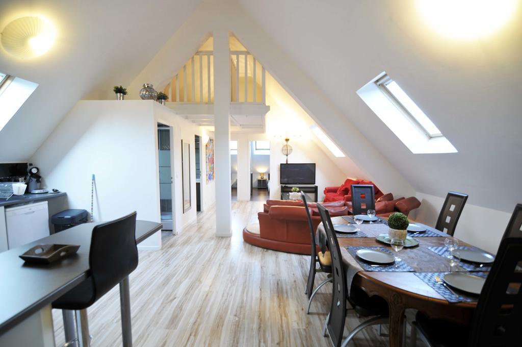 Creativ Appart Saint-Cyr-l'Ecole Luaran gambar
